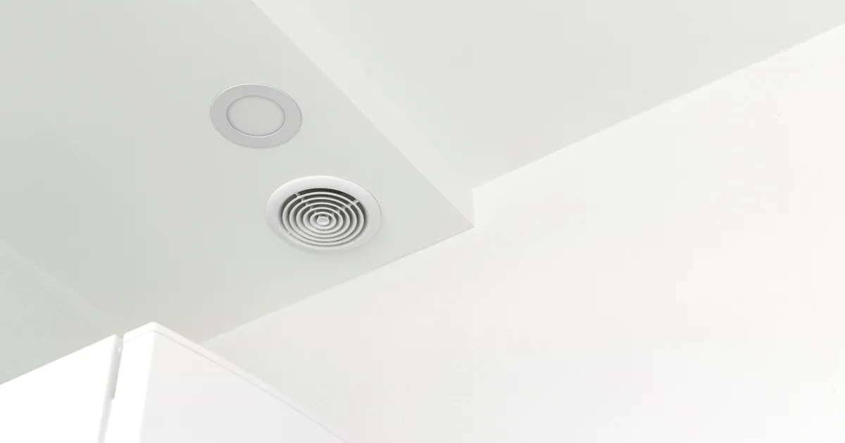 Illustration du guide Ronald26 : VMC simple flux : guide complet pour bien choisir votre ventilation